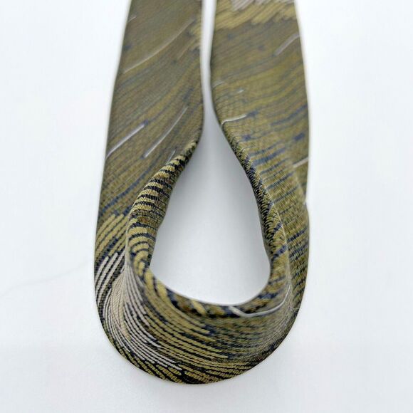 Giorgio Armani 100% Pure Silk Necktie Green Abstract Luxury Design Vintage Retro - Picture 10 of 16